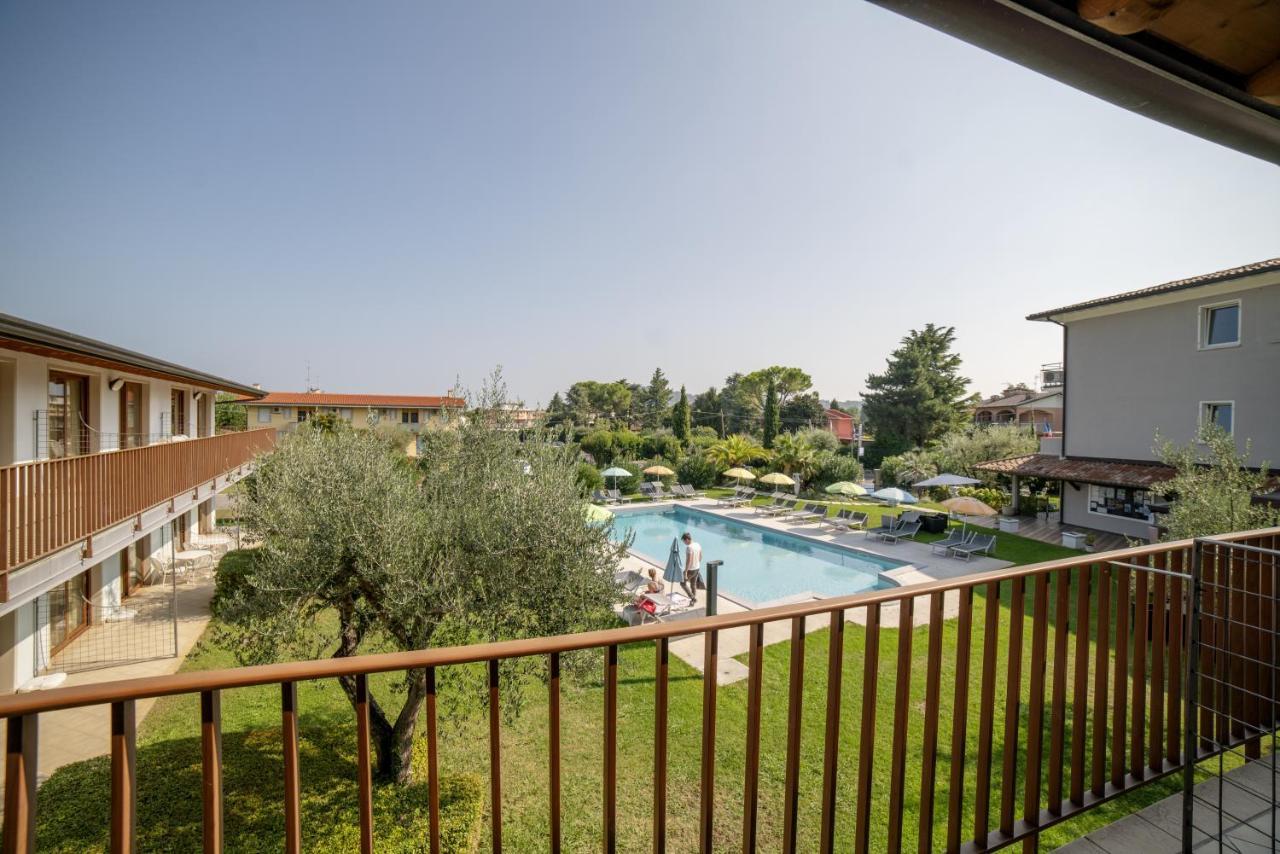 Residence Molino - Holiday Apartments Манерба-дель-Гарда Екстер'єр фото