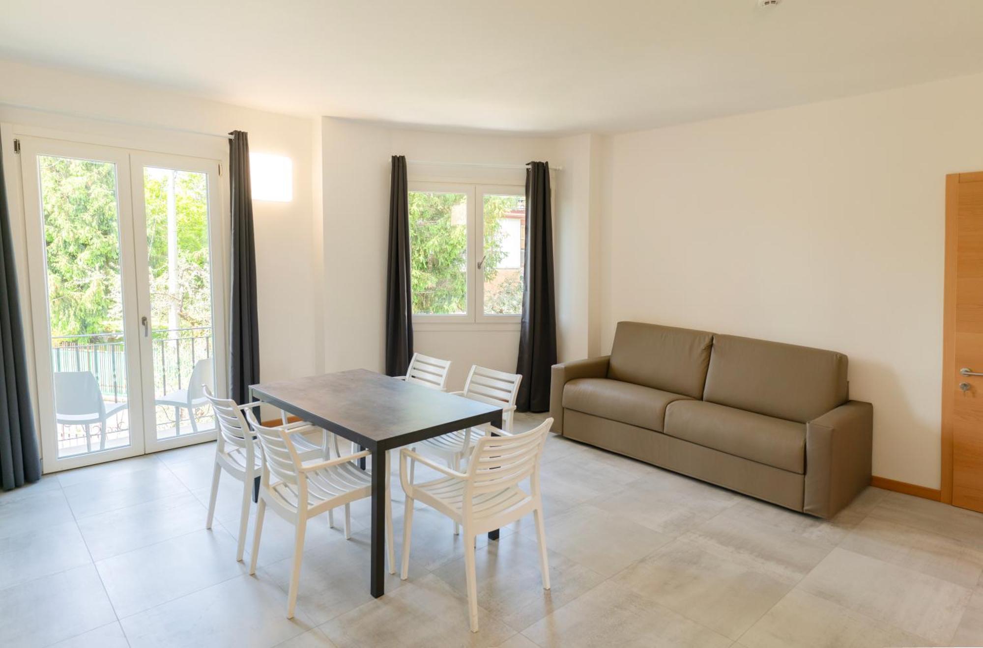 Residence Molino - Holiday Apartments Манерба-дель-Гарда Екстер'єр фото