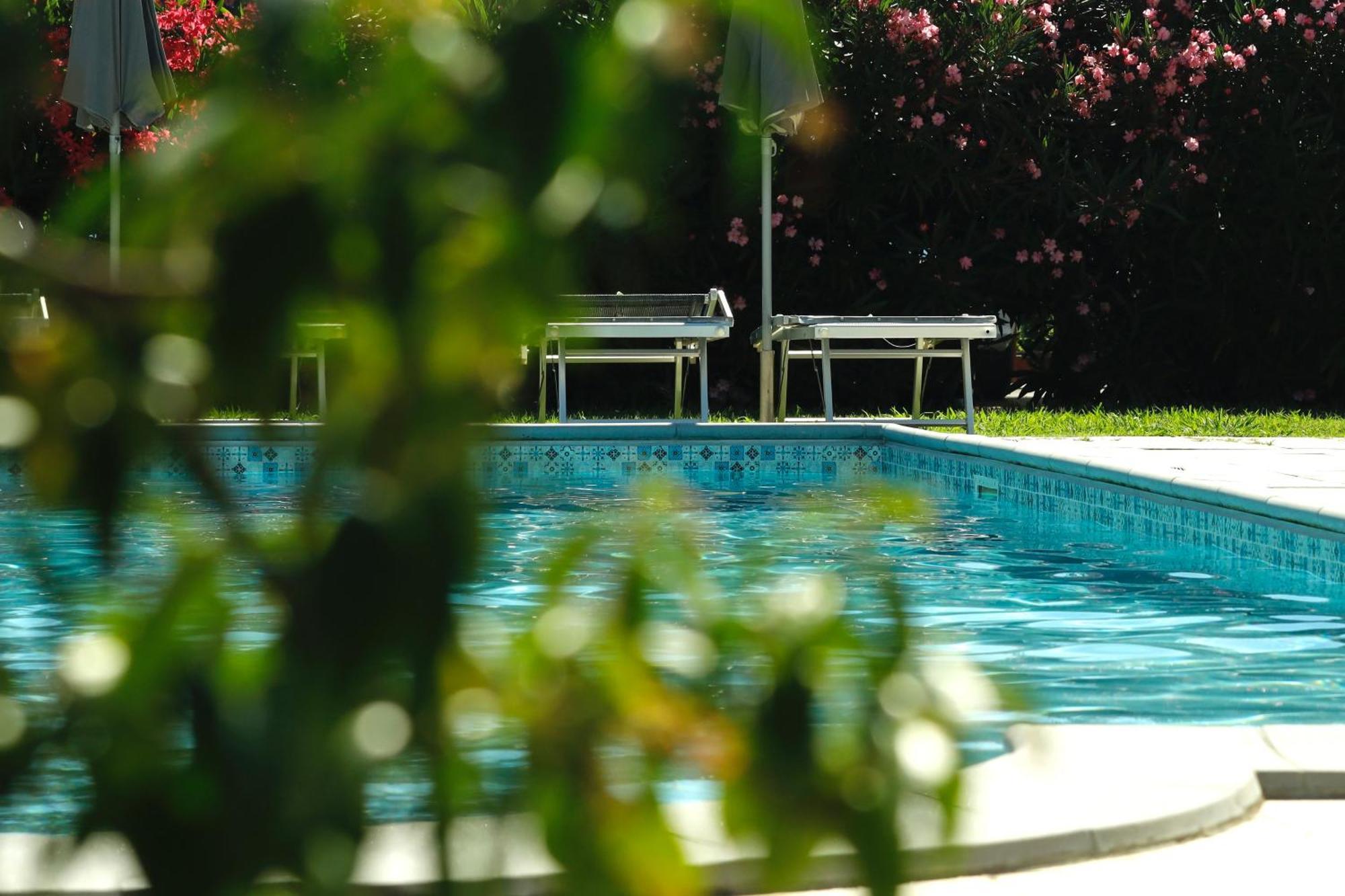 Residence Molino - Holiday Apartments Манерба-дель-Гарда Екстер'єр фото
